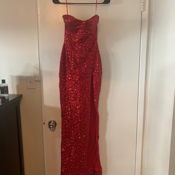 Hand made dress from trashy lingerie - Picture 2 of 8